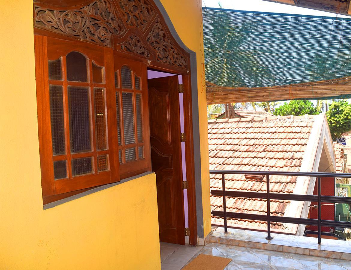 Sun Rise Hostel Negombo Exterior photo